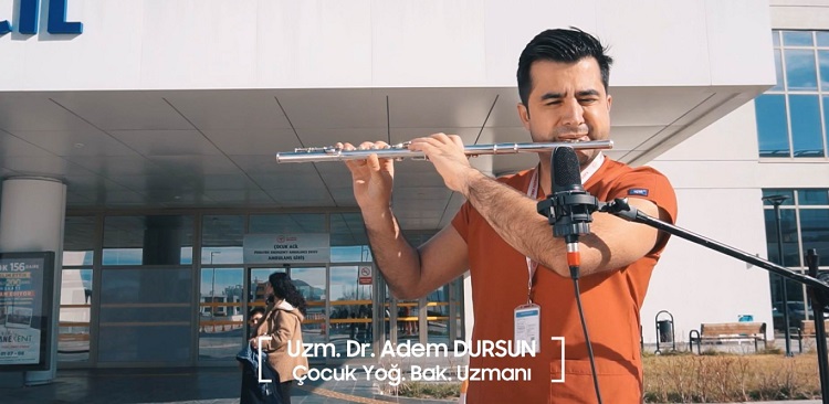 Sağlık çalışanları ‘sağlık’ için çaldı