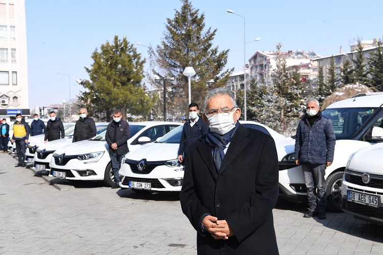 DOKTOR BAŞKANDAN SAĞLIĞA ARAÇ DESTEĞİ
