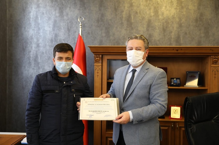 SERBEST BÖLGEDE PAY SENETLERİ DAĞITILIYOR