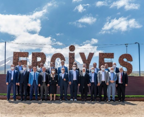 BAŞKANLAR, KADİM KENT KAYSERİ’YE HAYRAN KALDI