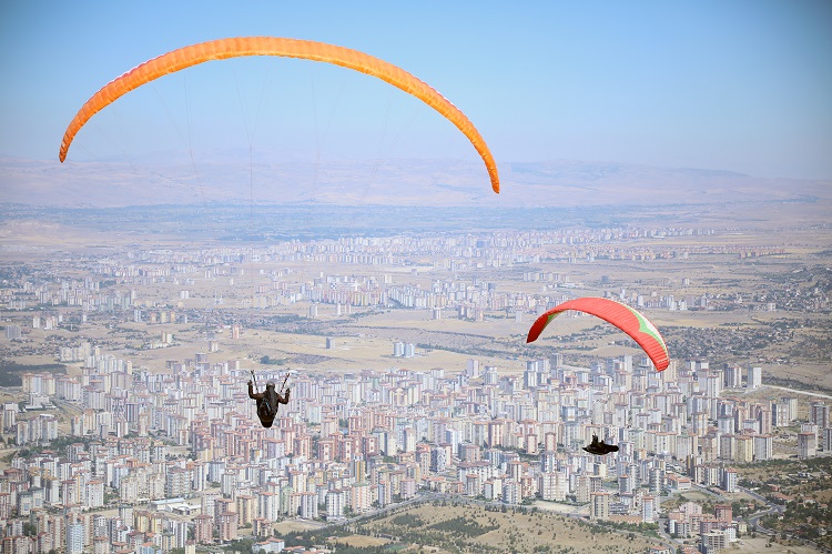 Yamaç Paraşütü Türkiye Şampiyonası Mesafe Yarışması, Pazar günü başlayacak