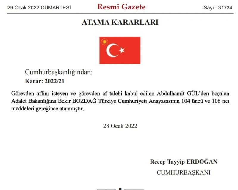Adalet Bakanı Gül istifa etti, yerine Bekir Bozdağ atandı
