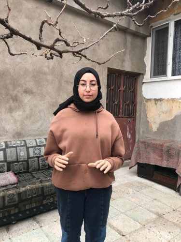 İş kazasında kollarını kaybeden Sevim Nur, biyonik kollarına kavuştu