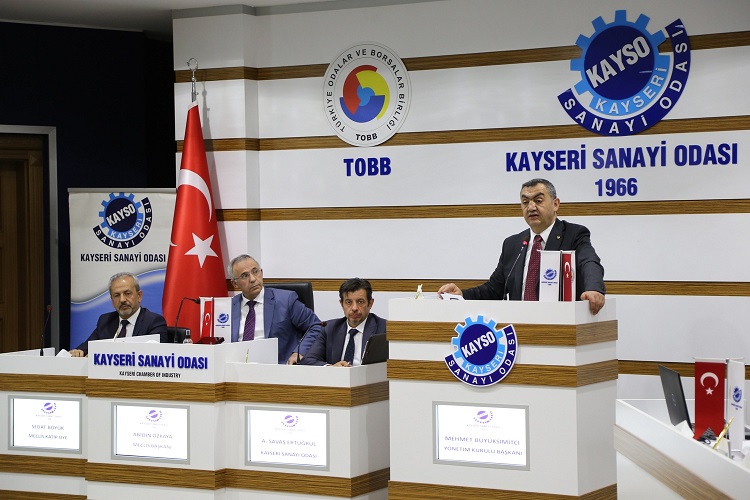 KAYSO BAŞKANI : SANAYİCİ ZORLANIYOR