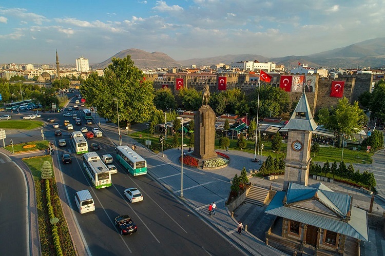23 ve 29 Ekim sabahları Cumhuriyet Meydanı ulaşıma kapatılı olacak
