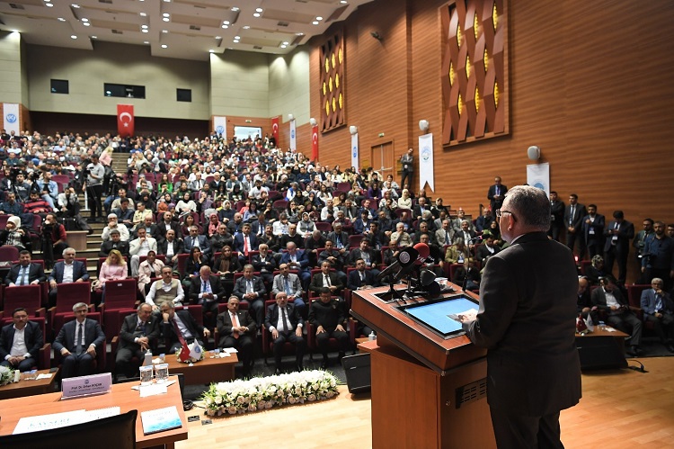 ‘Gençlik ve Aile Çalıştayı’ yapıldı