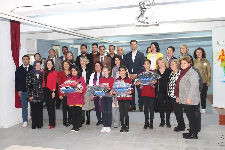 Tohumluk Vakfı’nın “Haydi Kızlar Spora, Kırsaldan Yeni Ufuklara” Projesi hayata geçti