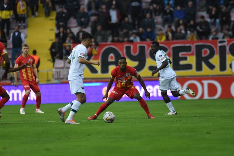 KAYSERİSPOR 5 HAFTA SONRA KAYBETTİ :1-2