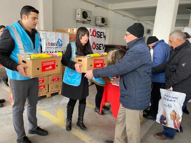 LÖSEV MUTLU ET PAKETLERİ İLE MUTLULUK PAYLAŞTIKÇA ÇOĞALIYOR