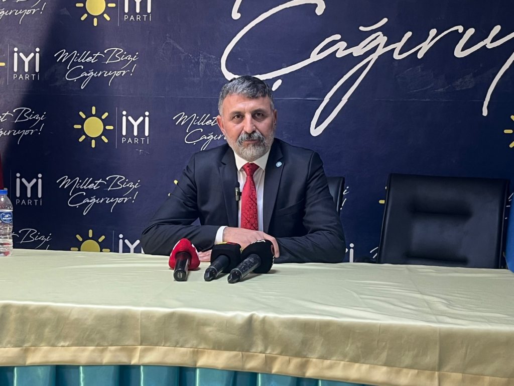Yurdaer Şahin, İYİ Parti İl Başkanlığı adaylığından geri çekildi