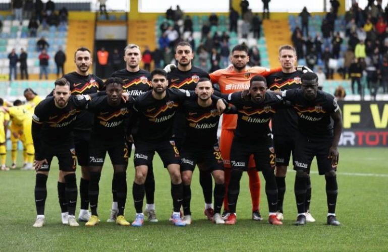 Kayserispor’dan deplasmanda 4 gollü galibiyet :2-4