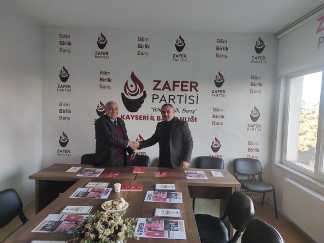 İYİ PARTİ’DEN ZAFER PARTİSİ’NE GEÇTİ