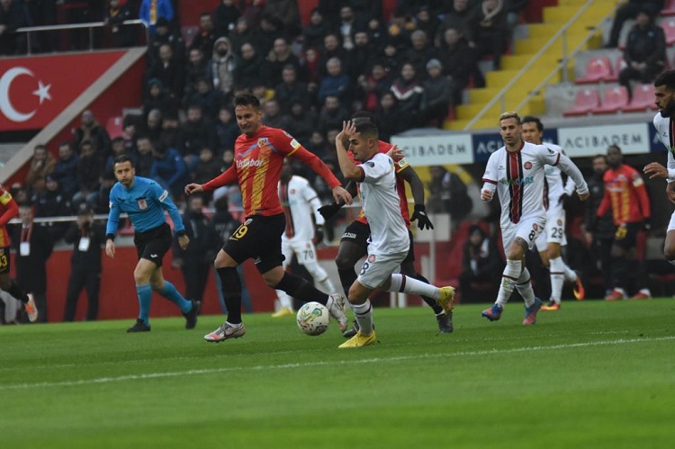 Kayserispor – Başakşehir maç biletleri satışa çıktı