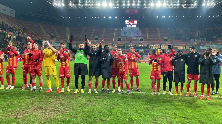 KAYSERİSPOR MUTLU !
