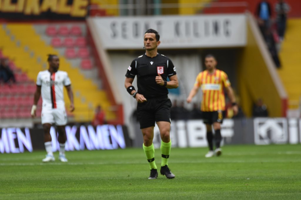 Trabzonspor-Kayserispor maçını Erkan Özdamar yönetecek