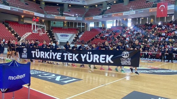 K.Basketbol – Fenerbahçe Alagöz Holding: 56 – 110