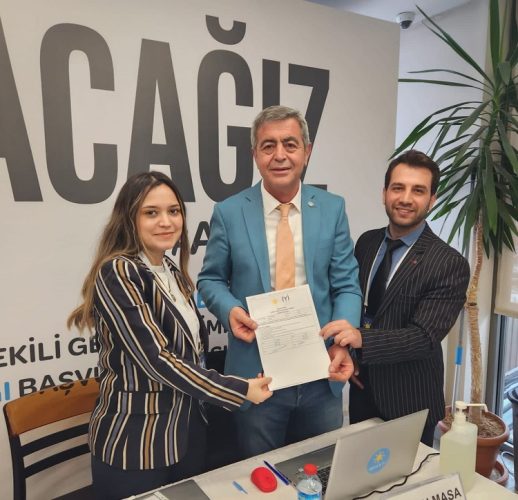 Kazım Yücel, milletvekili aday adaylığı başvurusunu yaptı