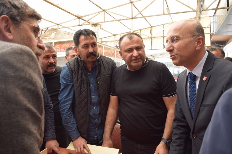 NAKLİYECİ ESNAFI  CHP ADAYI AŞKIN GENÇ’E DERT YANDI