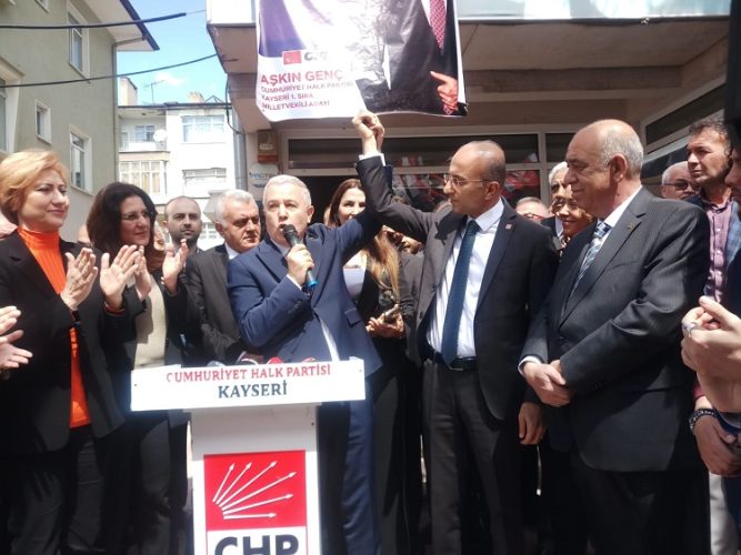 CHP’NİN BAYRAMLAŞMA TÖRENİNDE BİRLİK-BERABERLİK MESAJLARI