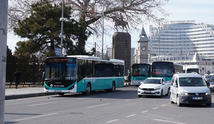 65 yaş üstü ücretsiz ulaşıma durdurma kararı Kayseri’de uygulanmayacak