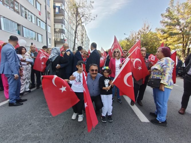 Cumhuriyet Halk Partisi, Cumhuriyetin 100’üncü yılı için yürüdü