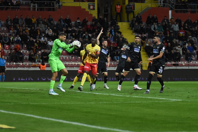 Kayserispor Başkanı Ali Çamlı: Kayserispor ‘day’ durmaya başladı