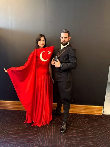 TÜRK KADINLAR BİRLİĞİ’NDEN “ATATÜRK KIYAFETLERİ” DEFİLESİ