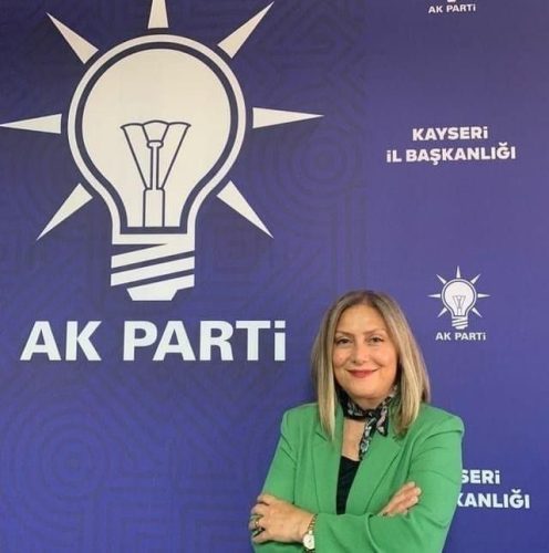 AK PARTİ KADIN KOLLARI İL BAŞKANI TİMUÇİN GÖREVİNDEN AYRILDI