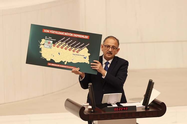 Bakan Özhaseki “İstanbul’un hızla dönüşümü için yol haritamız belli”