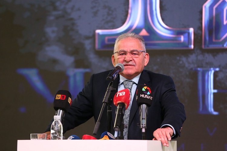 Başkan Büyükkılıç, “Pençe-Kilit operasyonunda Kayseri’den 2 gazimiz var, görüştük durumları iyi”