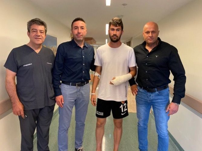 Kayserisporlu genç kaleci sol el bileğinden ameliyat oldu