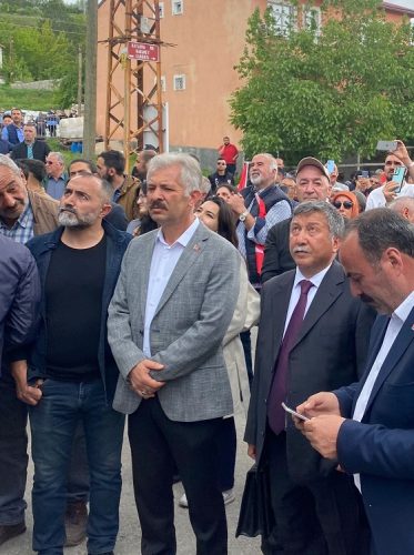 Pınarbaşı’da DEVA Partisi Adayı Demircioğlu, Yağan’a destek verdi