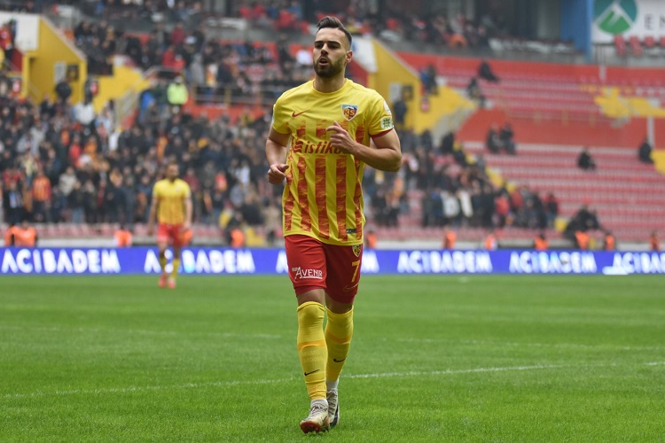 Cardoso 3 yıl daha Kayserispor’da