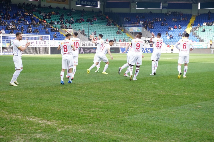Kayserispor’da 6 futbolcunun sözleşmesi bitti