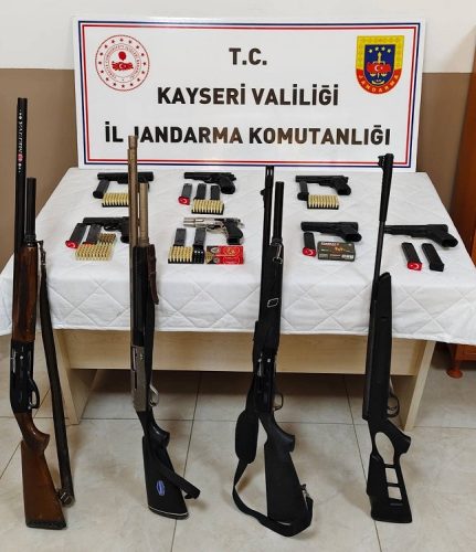 Düğünde havaya ateş eden 8 şahsa para cezası uygulandı