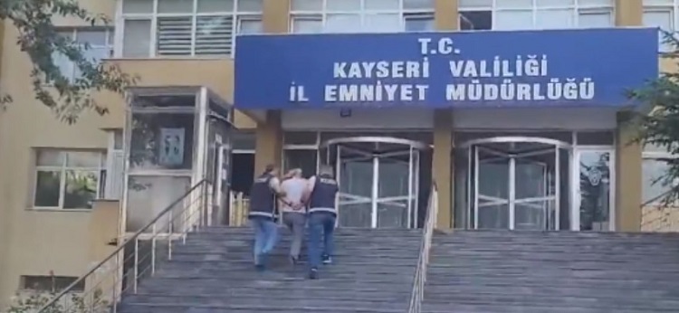 FETÖ ‘Sivas bölgesi mahrem imamı’ yakalandı