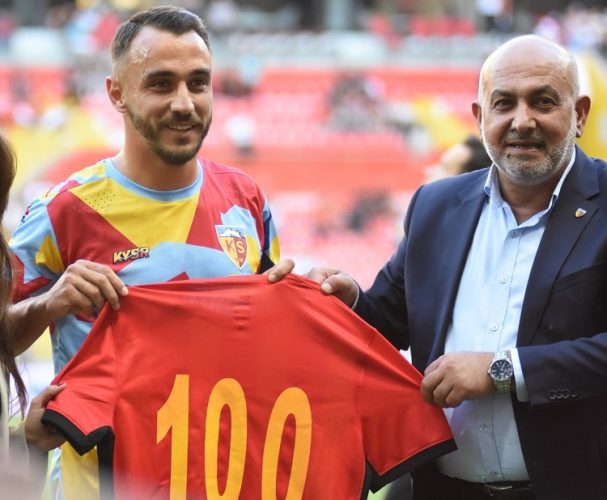 Kayserispor’da kriz üstüne kriz
