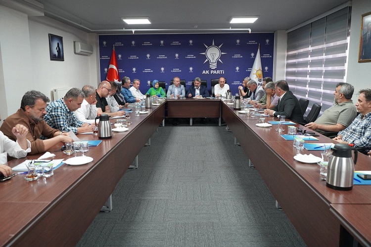 AK Parti istişare toplantısı gerçekleştirildi