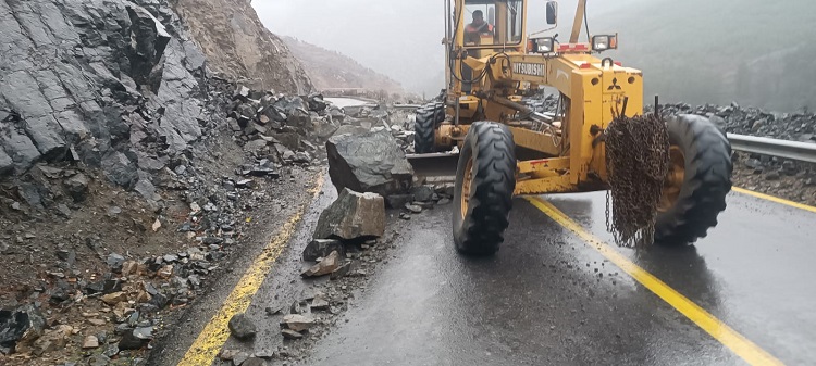 HEYELAN GERÇEKLEŞEN KAPUZBAŞI YOLU ULAŞIMA AÇILDI