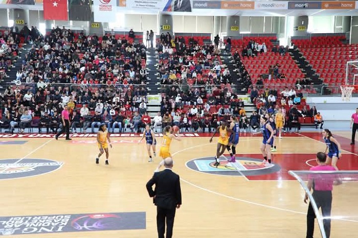 MELİKGAZİ KAYSERİ BASKET FARKLI KAZANDI : 93-43