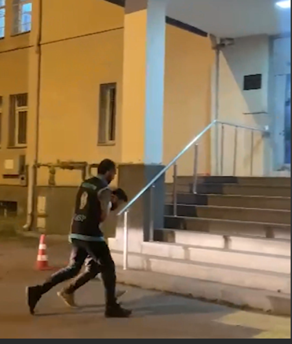 İŞYERİNDE GASP YAPAN ŞÜPHELİLER YAKALANDI