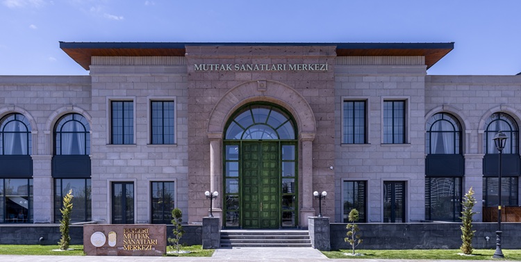 MUTFAK SANATLARI MERKEZİ KAPILARINI AÇTI